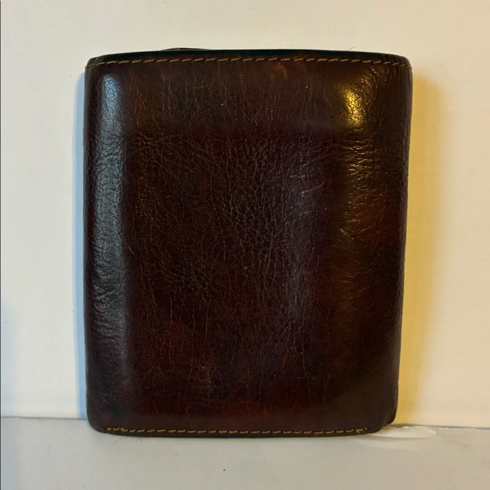 Geoffrey Beene Brown Leather Wallet